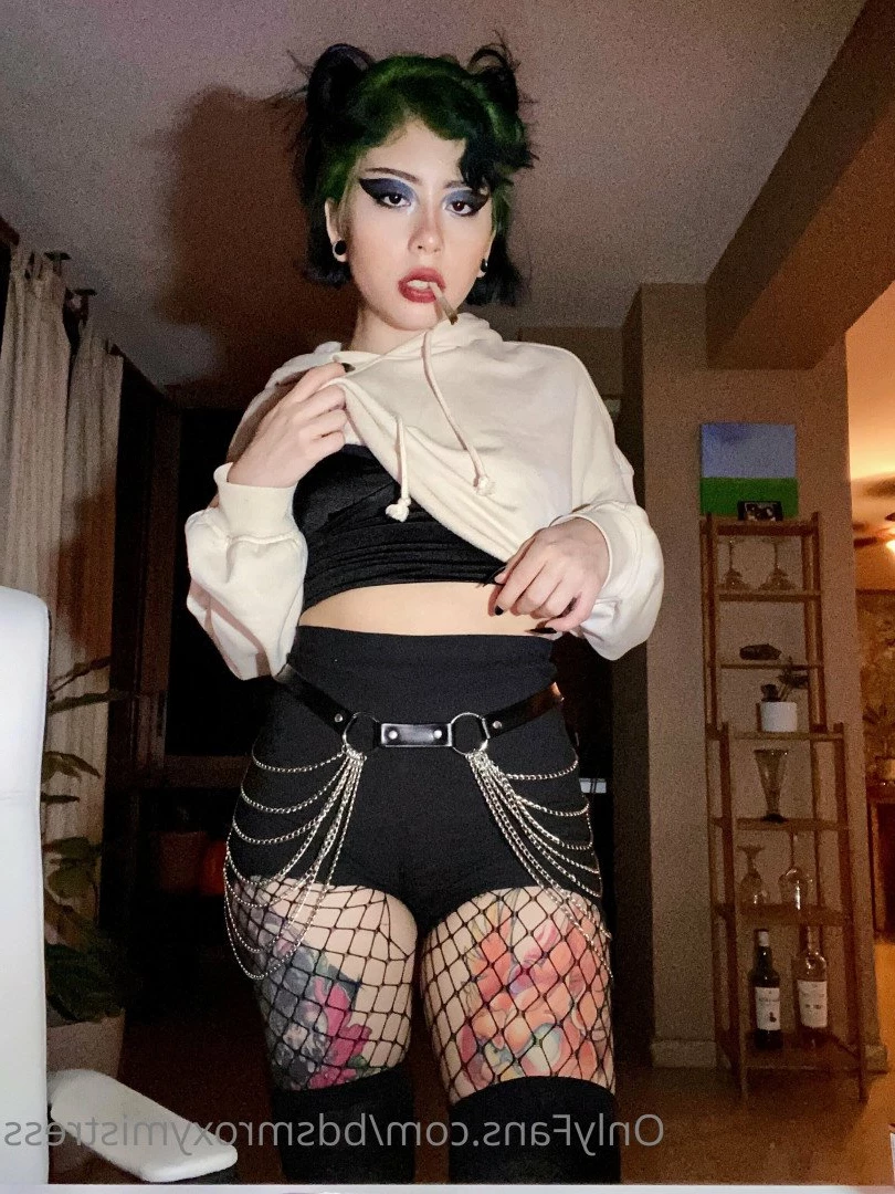 bdsmroxymistress Onlyfans leaked photo 5242393 on Hotleaks.tv