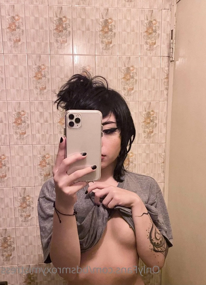 bdsmroxymistress Onlyfans leaked photo 5248063 on Hotleaks.tv