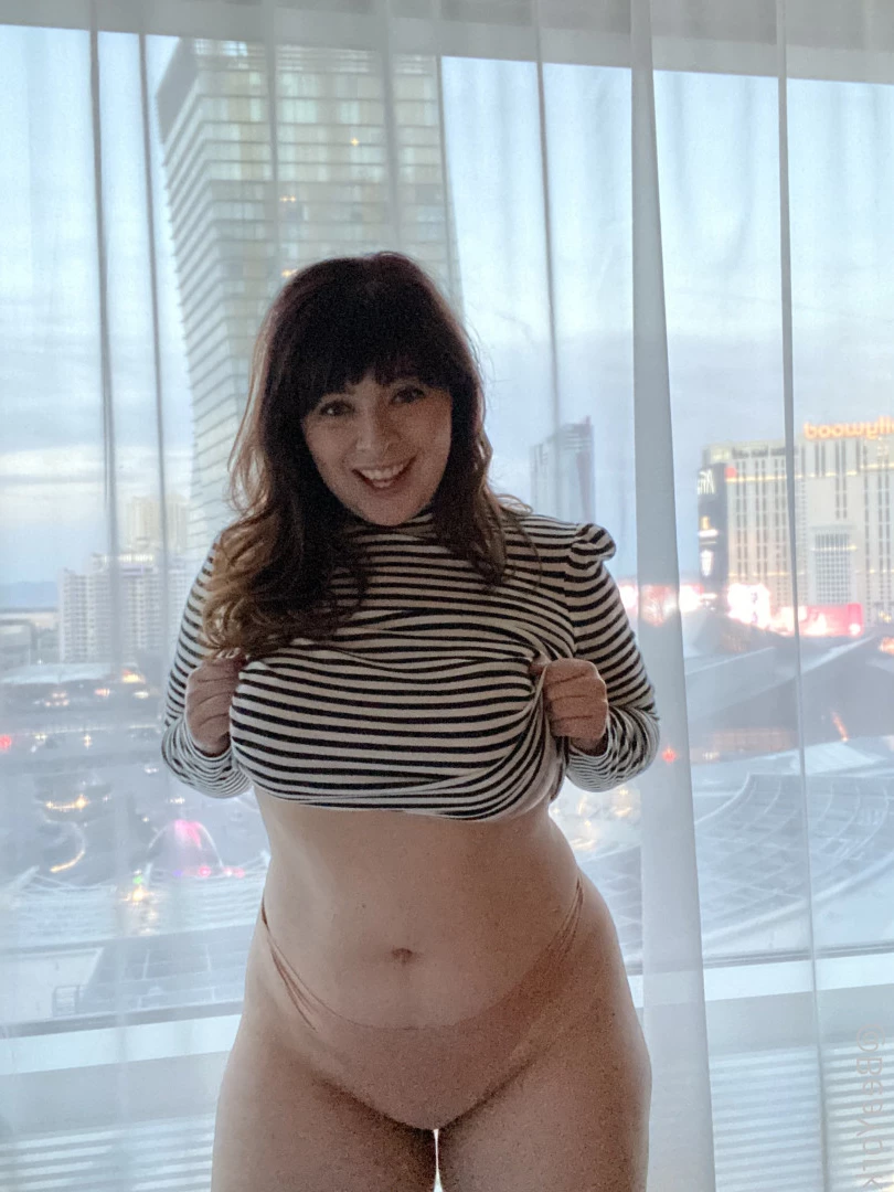 Bea York [ beayork ] Onlyfans leaked photo 5915307 on Hotleaks.tv