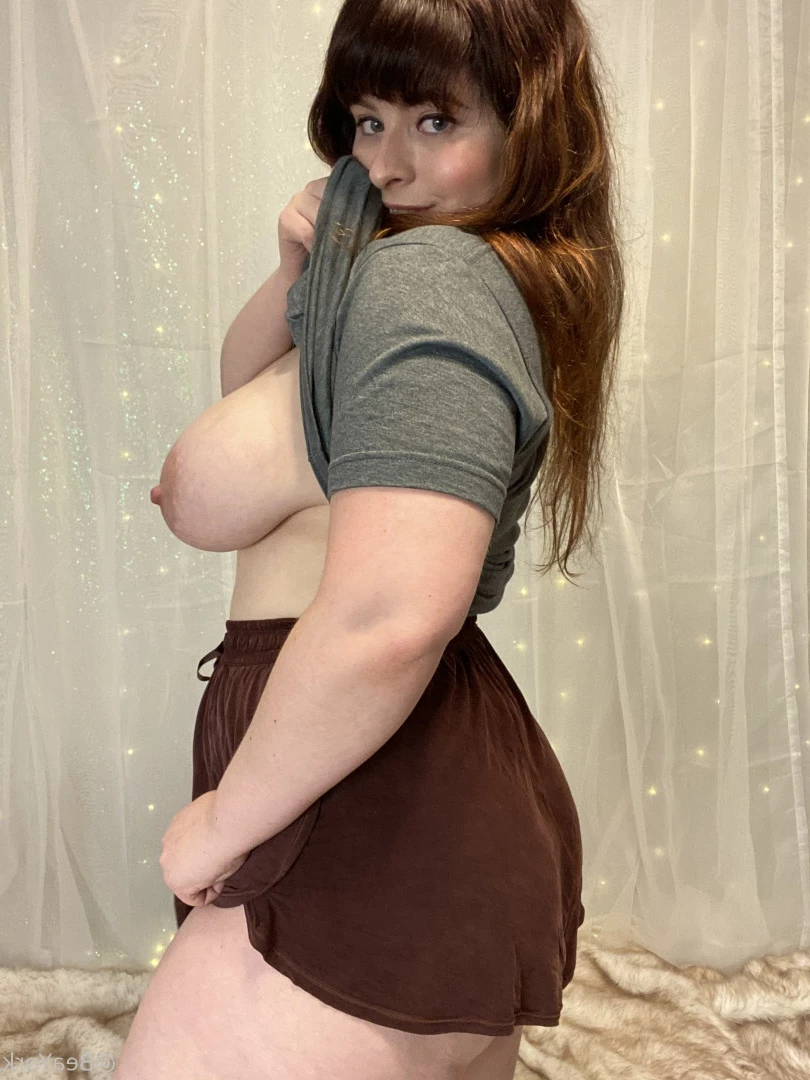 Bea York [ beayork ] Onlyfans leaked photo 5922122 on Hotleaks.tv