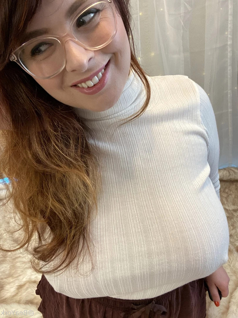 Bea York [ beayork ] Onlyfans leaked photo 5936888 on Hotleaks.tv