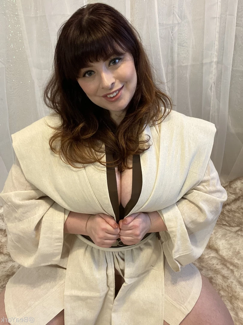 Bea York [ beayork ] Onlyfans leaked photo 5937601 on Hotleaks.tv
