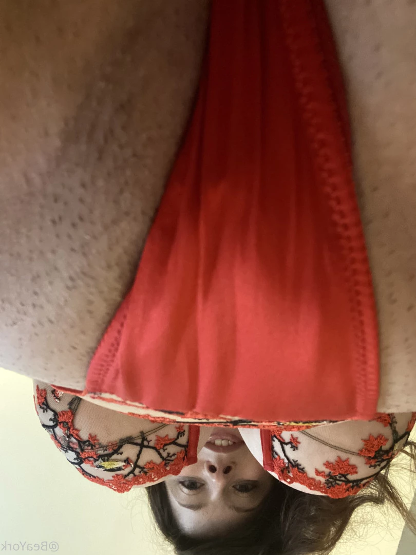 Bea York [ beayork ] Onlyfans leaked photo 5949477 on Hotleaks.tv