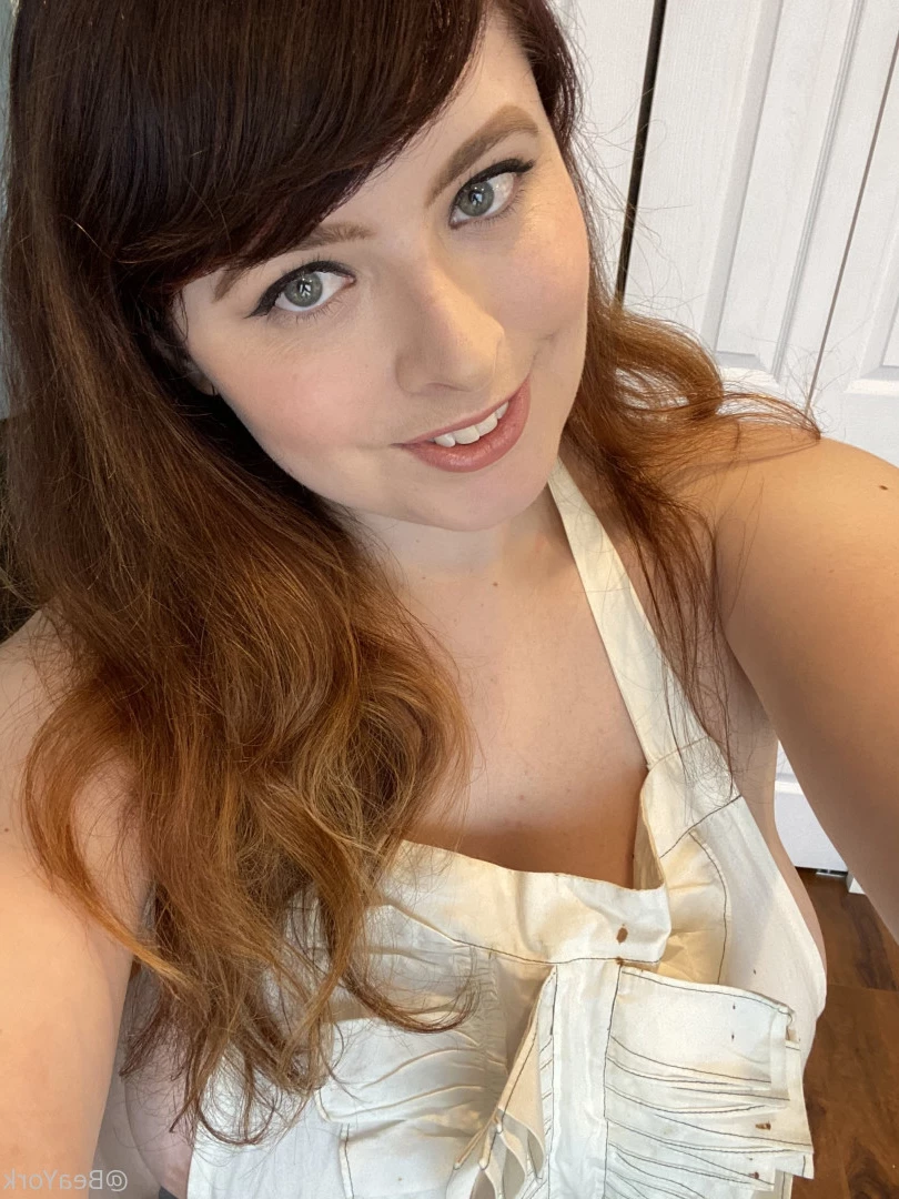 Bea York [ beayork ] Onlyfans leaked photo 5950427 on Hotleaks.tv