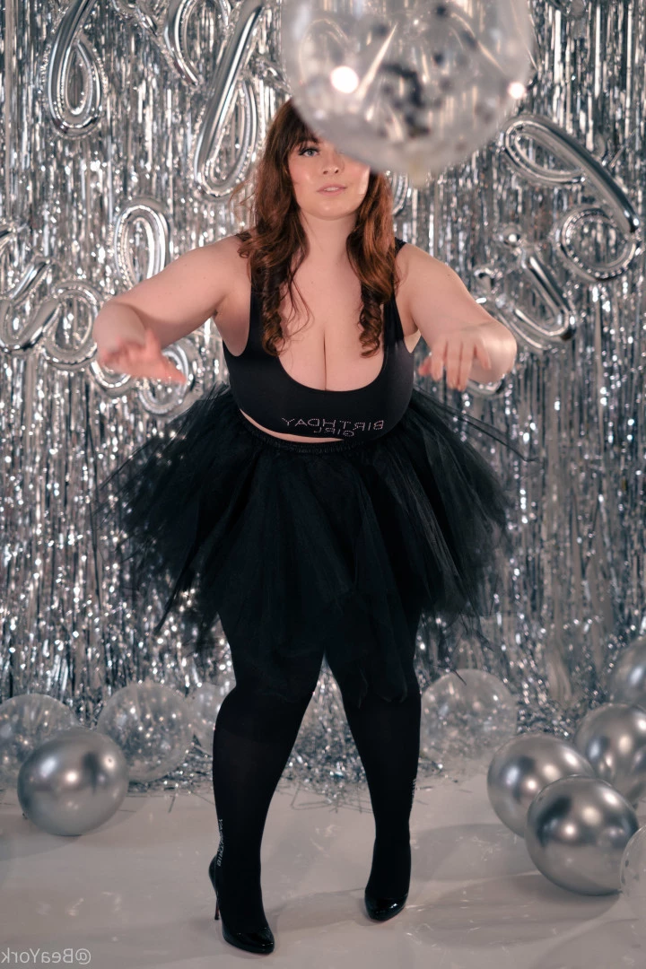 Bea York [ beayork ] Onlyfans leaked photo 5963510 on Hotleaks.tv
