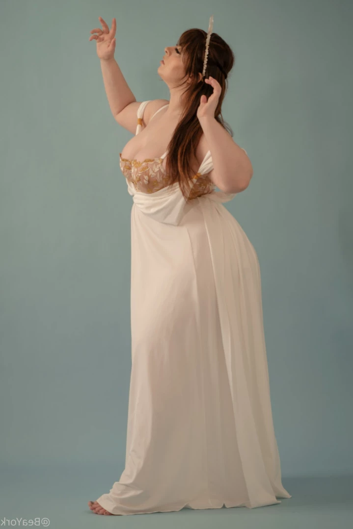 Bea York [ beayork ] Onlyfans leaked photo 10902295 on Hotleaks.tv