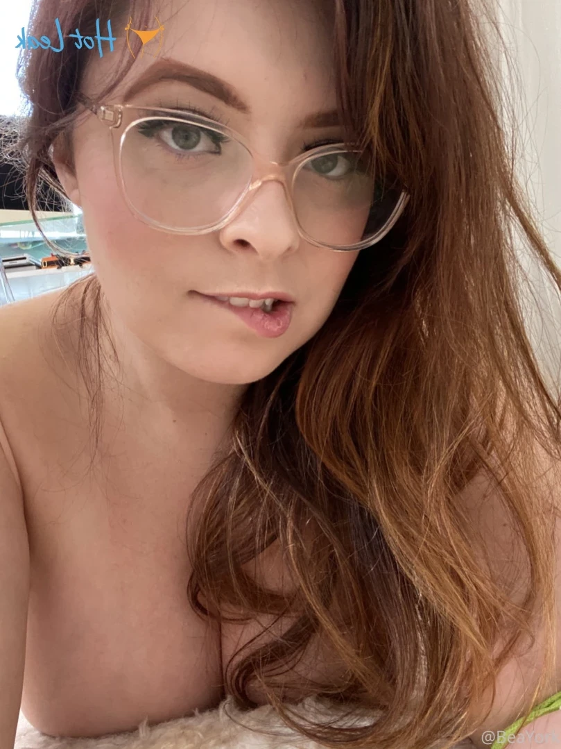 Bea York [ beayork ] Onlyfans leaked photo 11820651 on Hotleaks.tv