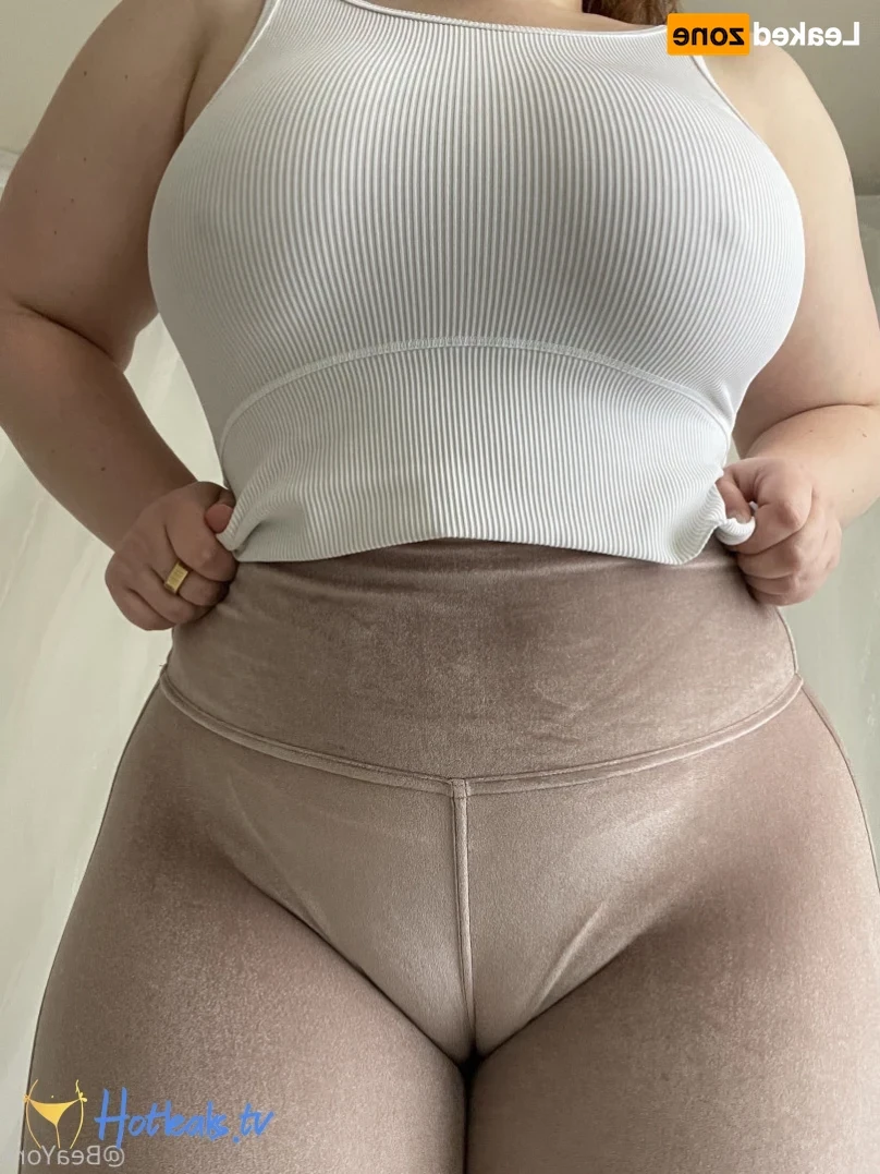 Bea York [ beayork ] Onlyfans leaked photo 14547580 on Hotleaks.tv