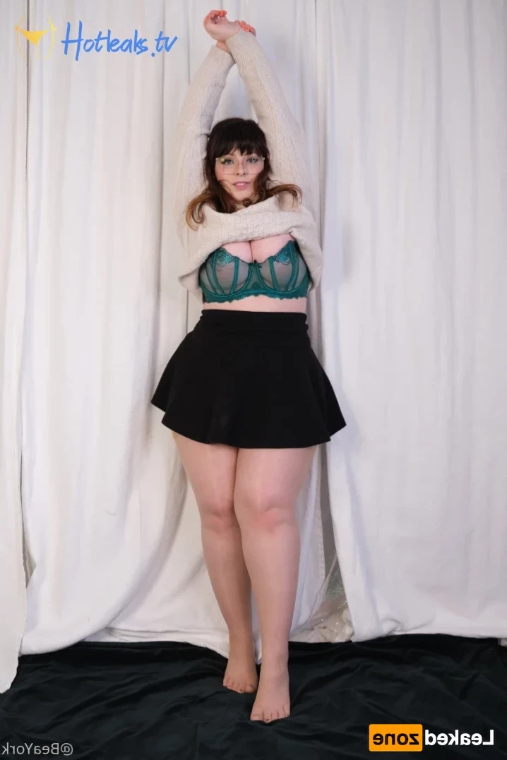 Bea York [ beayork ] Onlyfans leaked photo 16073925 on Hotleaks.tv