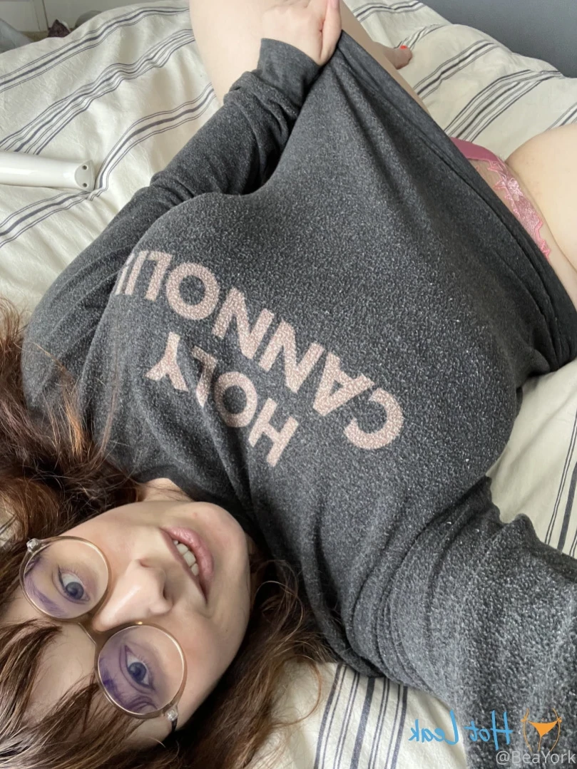 Bea York [ beayork ] Onlyfans leaked photo 16125152 on Hotleaks.tv