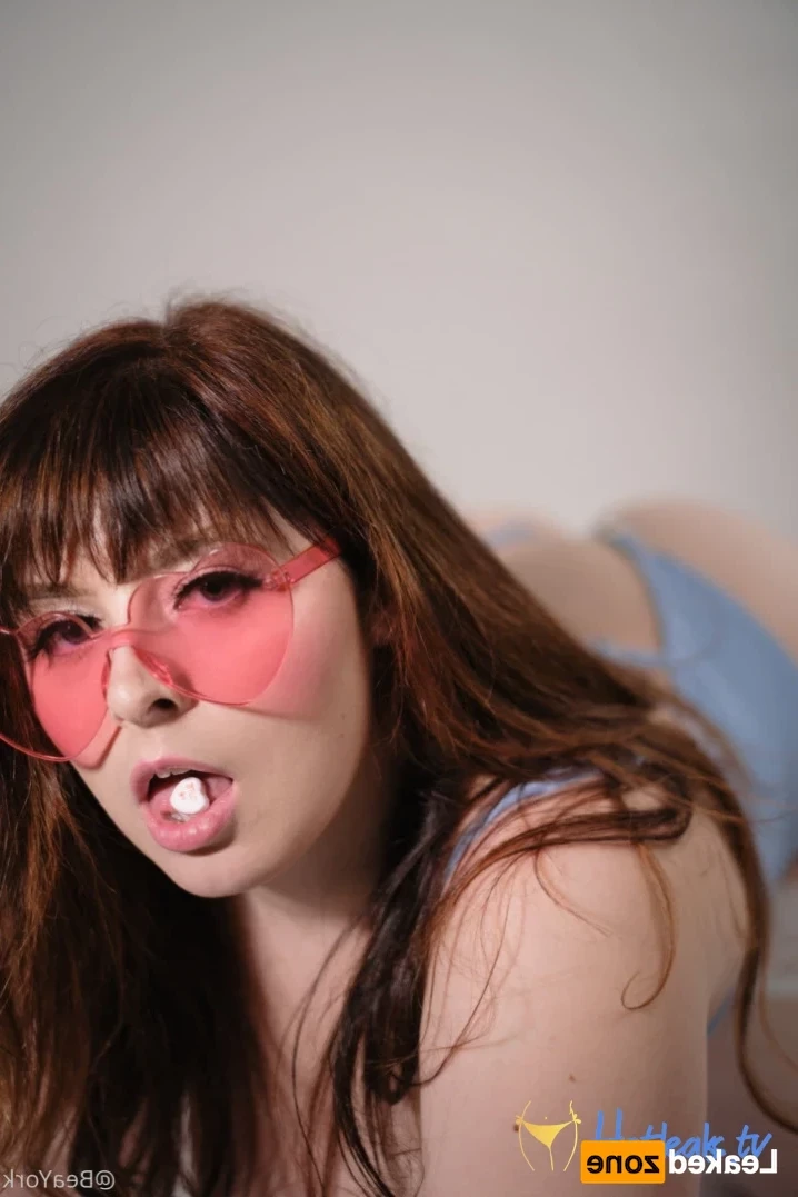 Bea York [ beayork ] Onlyfans leaked photo 16129590 on Hotleaks.tv