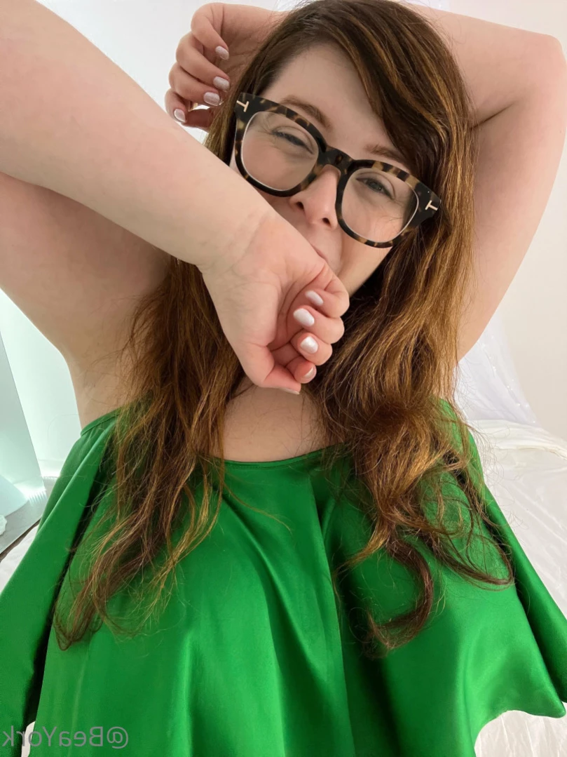 Bea York [ beayork ] Onlyfans leaked photo 16134308 on Hotleaks.tv