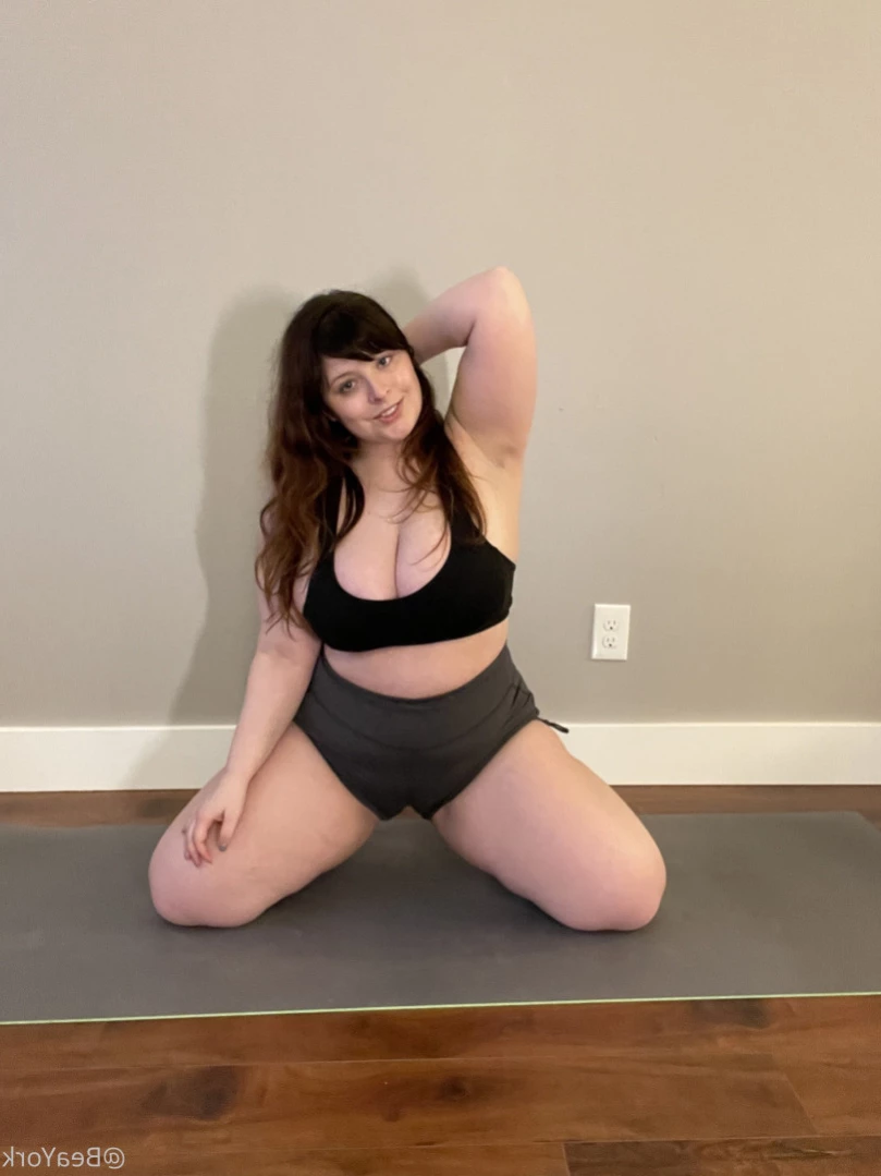 Bea York [ beayork ] Onlyfans leaked photo 16141967 on Hotleaks.tv