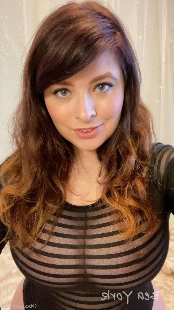 💕 Big Titty 💕 Thick Cutie 💕 Nerdy Girl [ beayorkvideos ] Onlyfans leaked photo 7826628 on Hotleaks.tv