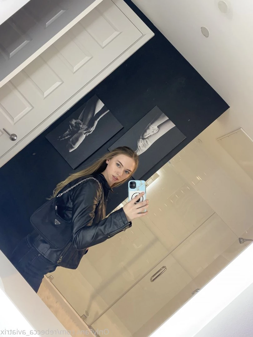 becca_aviatrix Onlyfans leaked photo 5238982 on Hotleaks.tv