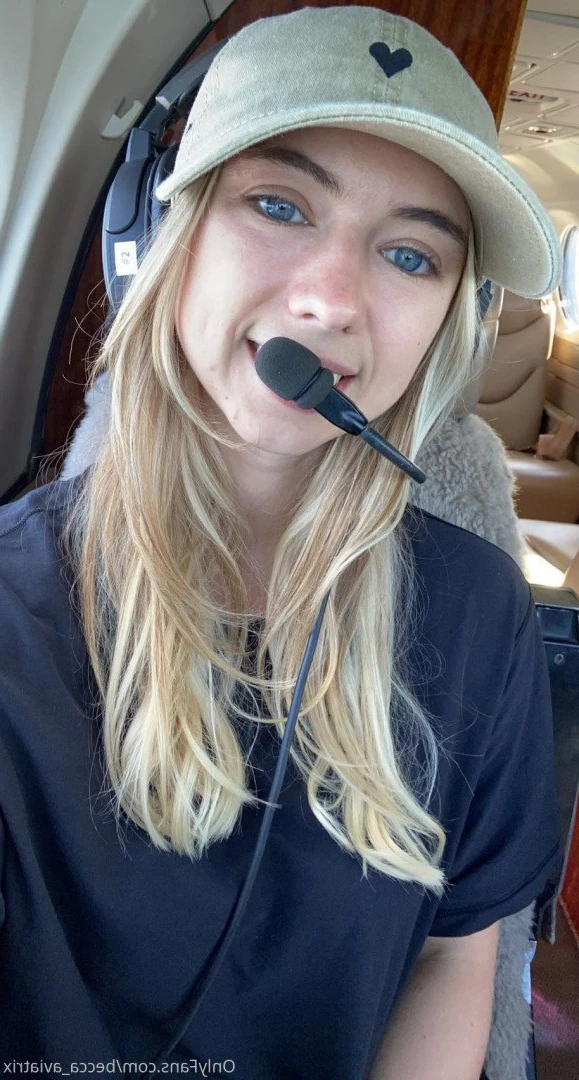 becca_aviatrix Onlyfans leaked photo 5239748 on Hotleaks.tv
