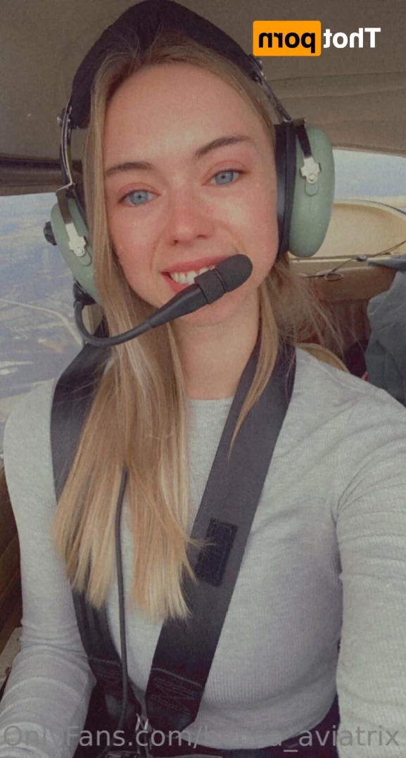 becca_aviatrix Onlyfans leaked photo 11605989 on Hotleaks.tv