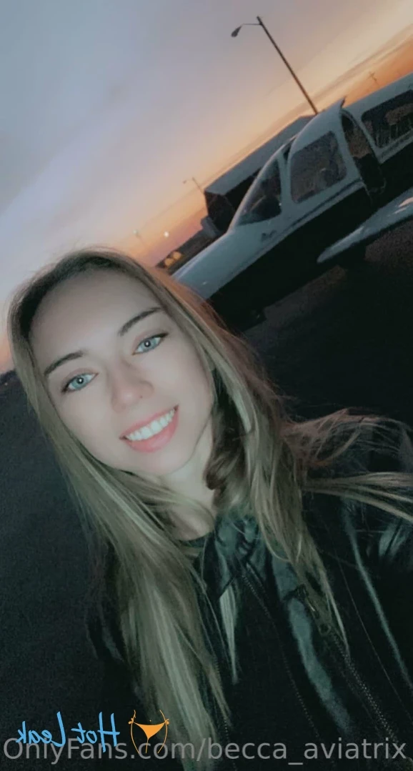 becca_aviatrix Onlyfans leaked photo 15632933 on Hotleaks.tv