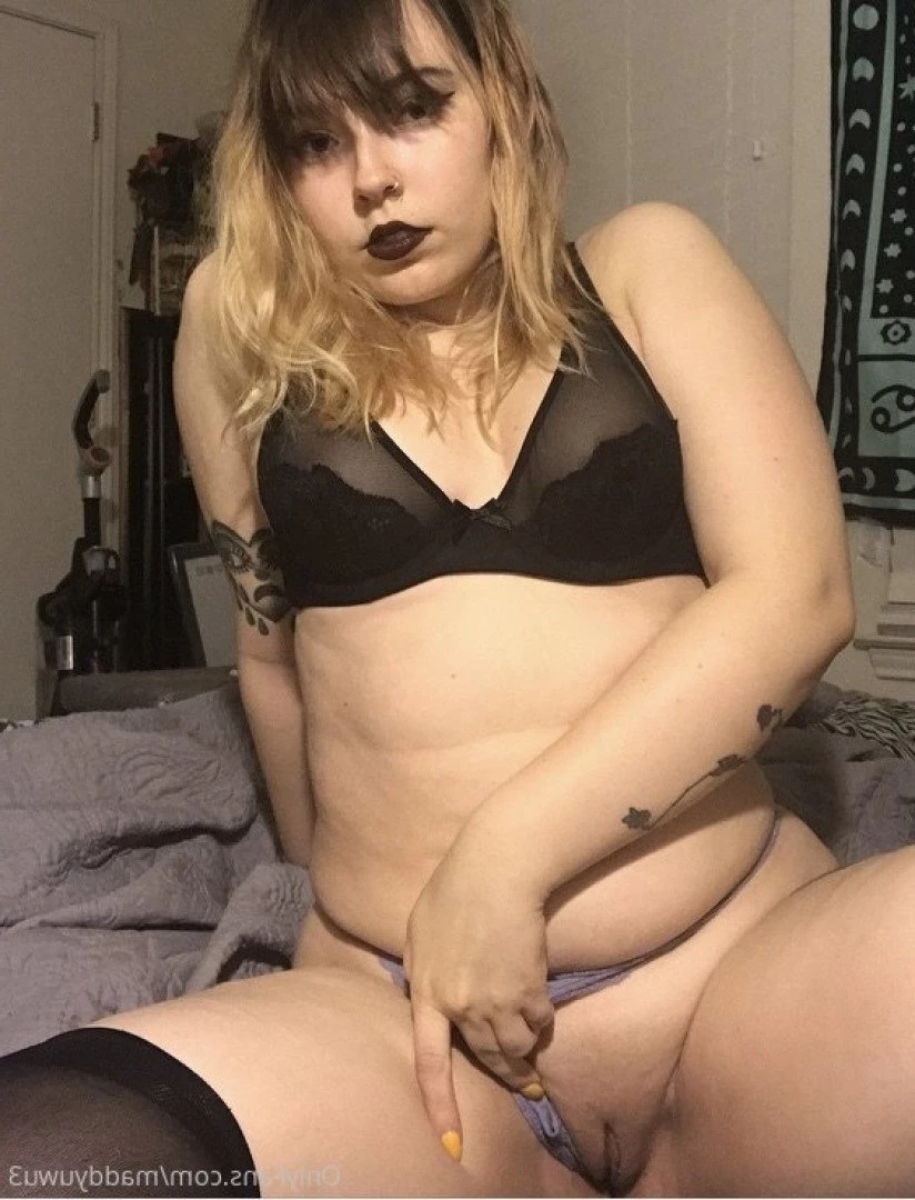 (っ◔◡◔)っ ♥ Beelze ♥ [ beelzebubsuwu ] Onlyfans leaked photo 5204393 on Hotleaks.tv