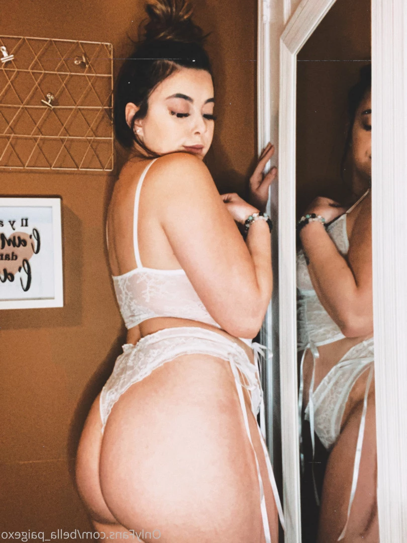 BELLS 😚💦 [ bellaapaigexo ] Onlyfans leaked photo 5903427 on Hotleaks.tv