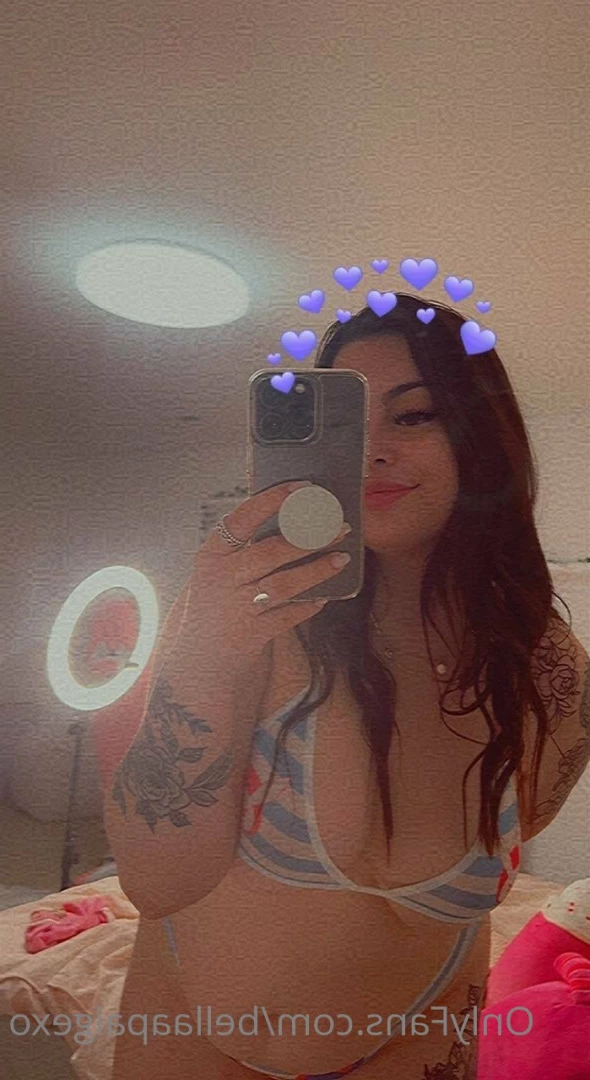 BELLS 😚💦 [ bellaapaigexo ] Onlyfans leaked photo 5903854 on Hotleaks.tv