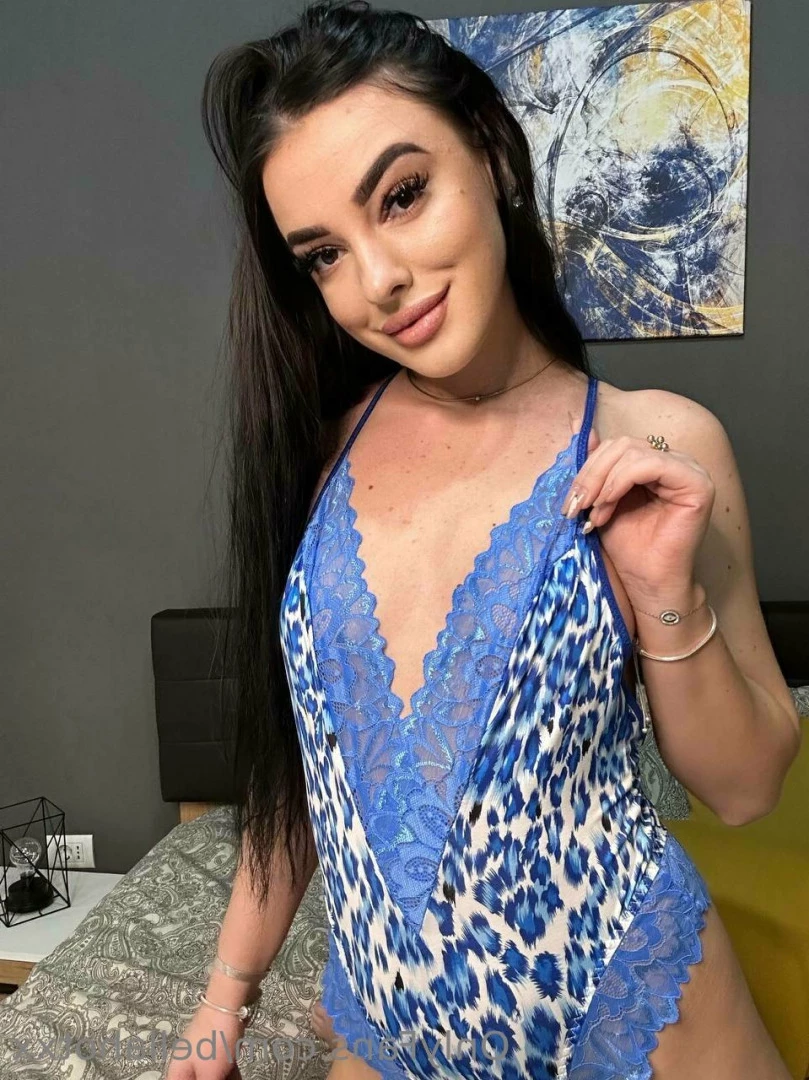 Bella🍓 [ bellahotxx ] Onlyfans leaked photo 9404649 on Hotleaks.tv