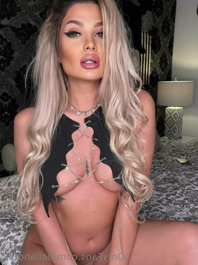 Bella🍓 [ bellahotxx ] Onlyfans leaked photo 12447965 on Hotleaks.tv