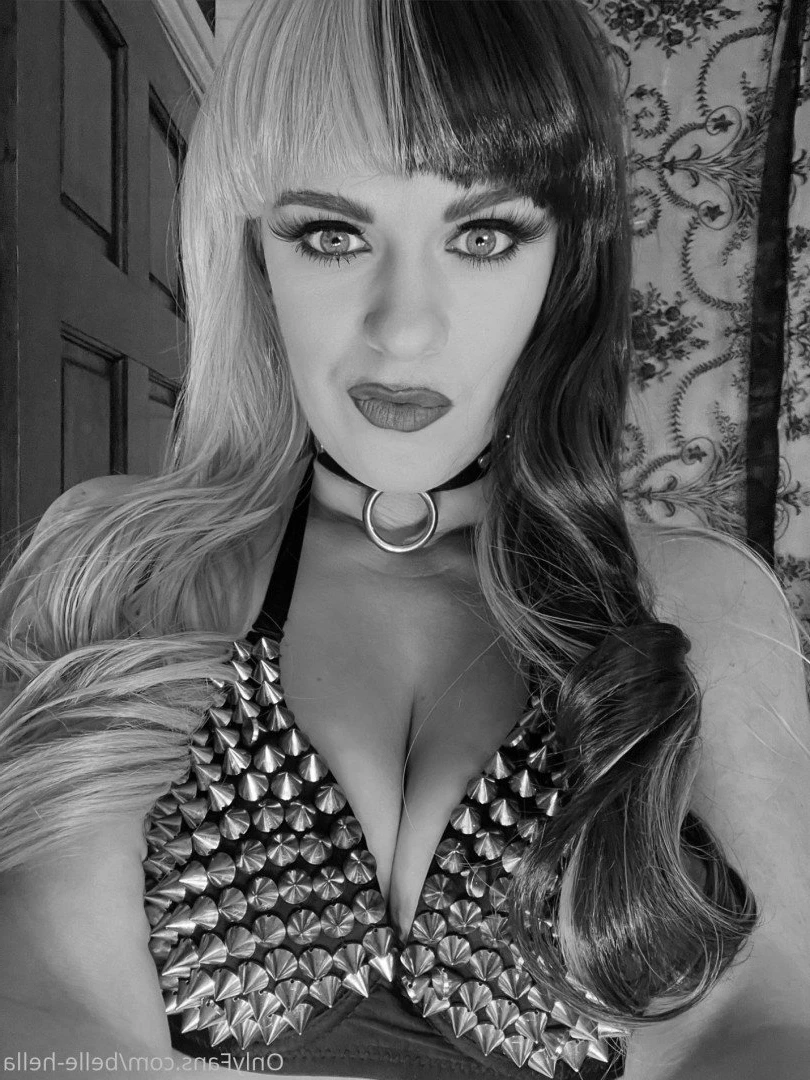 😈Goddess belle hella [ belle-hella ] Onlyfans leaked photo 5240708 on Hotleaks.tv