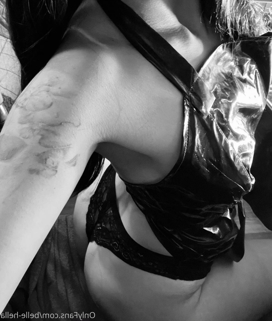 😈Goddess belle hella [ belle-hella ] Onlyfans leaked photo 5240765 on Hotleaks.tv