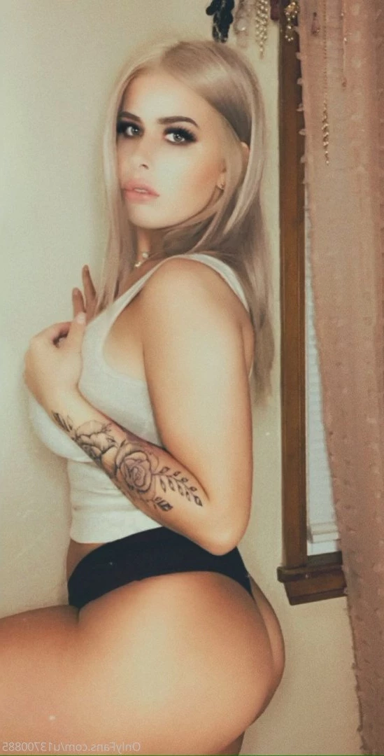 Gabrielle ⚡️ [ gabs_handly ] Onlyfans leaked photo 434686 on Hotleaks.tv