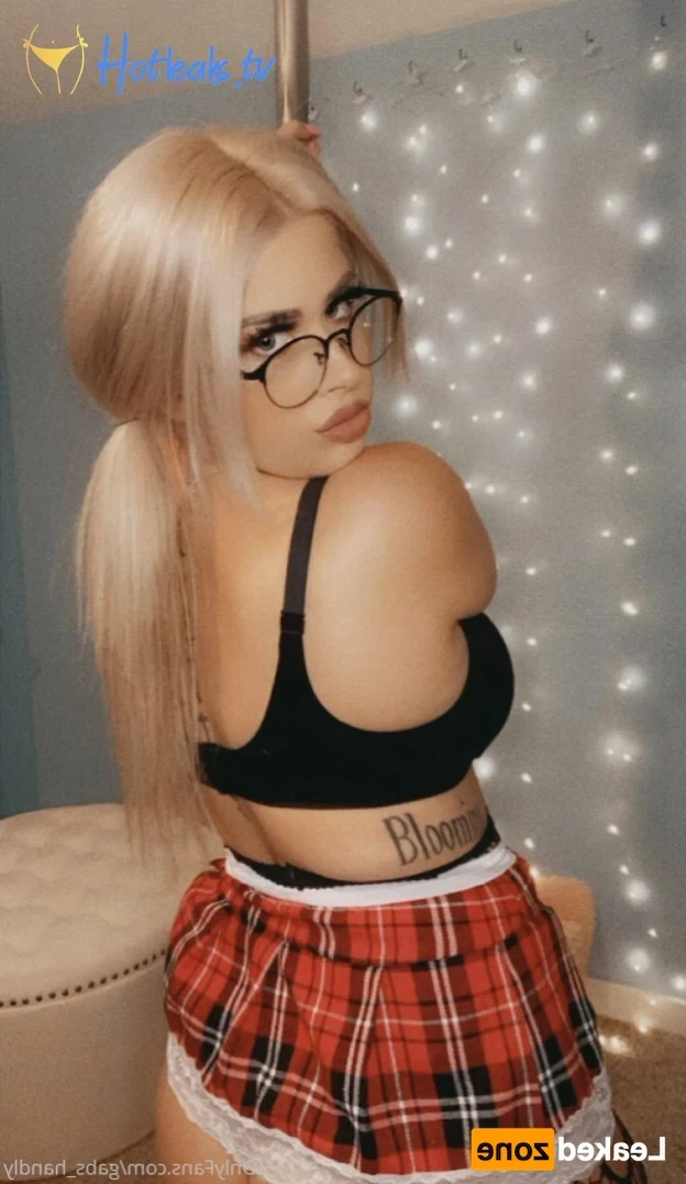 Gabrielle ⚡️ [ gabs_handly ] Onlyfans leaked photo 14421190 on Hotleaks.tv