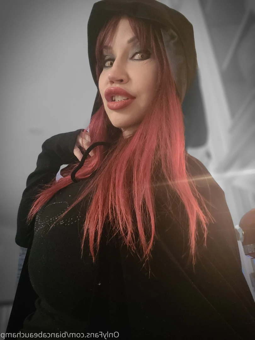𝗕𝗶𝗮𝗻𝗰𝗮 𝗕𝗲𝗮𝘂𝗰𝗵𝗮𝗺𝗽 𝗩𝗜𝗣 𝗫-𝗥𝗮𝘁𝗲𝗱 [ biancabeauchamp ] Onlyfans leaked photo 5892384 on Hotleaks.tv