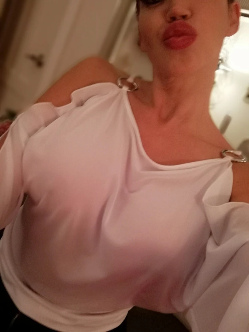 𝗕𝗶𝗮𝗻𝗰𝗮 𝗕𝗲𝗮𝘂𝗰𝗵𝗮𝗺𝗽 𝗩𝗜𝗣 𝗫-𝗥𝗮𝘁𝗲𝗱 [ biancabeauchamp ] Onlyfans leaked photo 5894594 on Hotleaks.tv