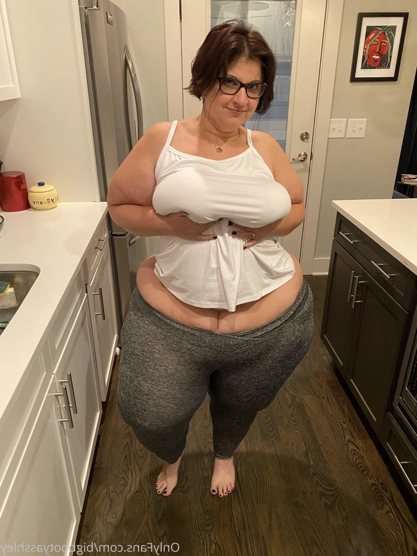 Big Booty Asshley [ bigbootyasshley ] Onlyfans leaked photo 5893562 on Hotleaks.tv