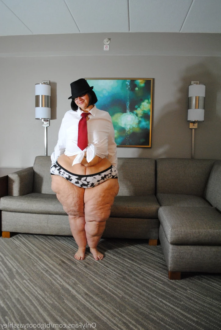 Big Booty Asshley [ bigbootyasshley ] Onlyfans leaked photo 5893771 on Hotleaks.tv