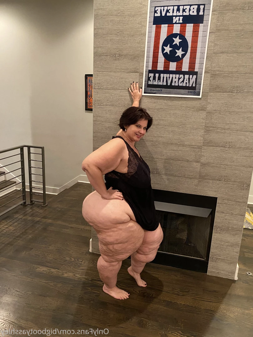 Big Booty Asshley [ bigbootyasshley ] Onlyfans leaked photo 5893992 on Hotleaks.tv