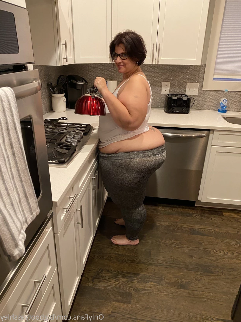 Big Booty Asshley [ bigbootyasshley ] Onlyfans leaked photo 5900842 on Hotleaks.tv