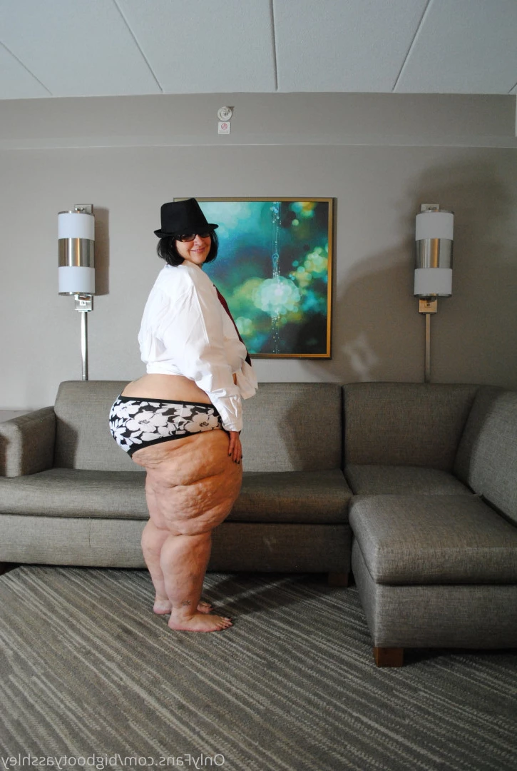 Big Booty Asshley [ bigbootyasshley ] Onlyfans leaked photo 5904970 on Hotleaks.tv