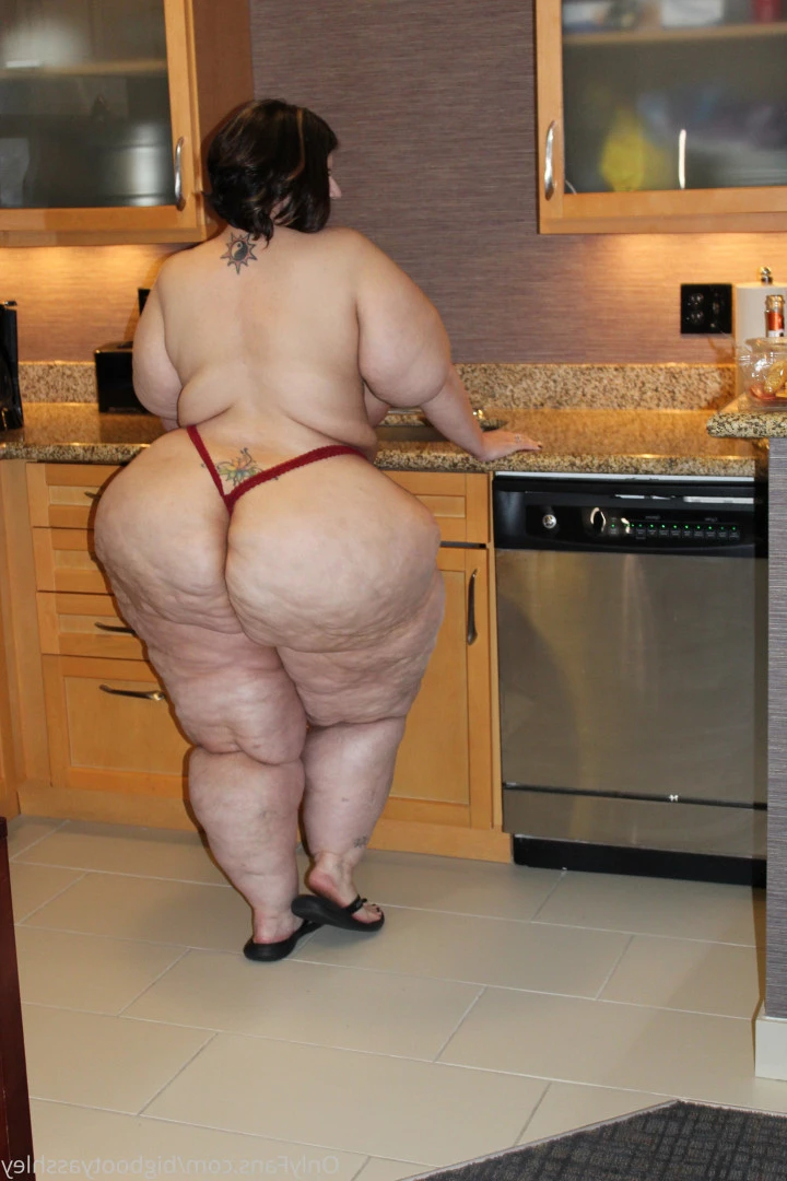 Big Booty Asshley [ bigbootyasshley ] Onlyfans leaked photo 5909829 on Hotleaks.tv