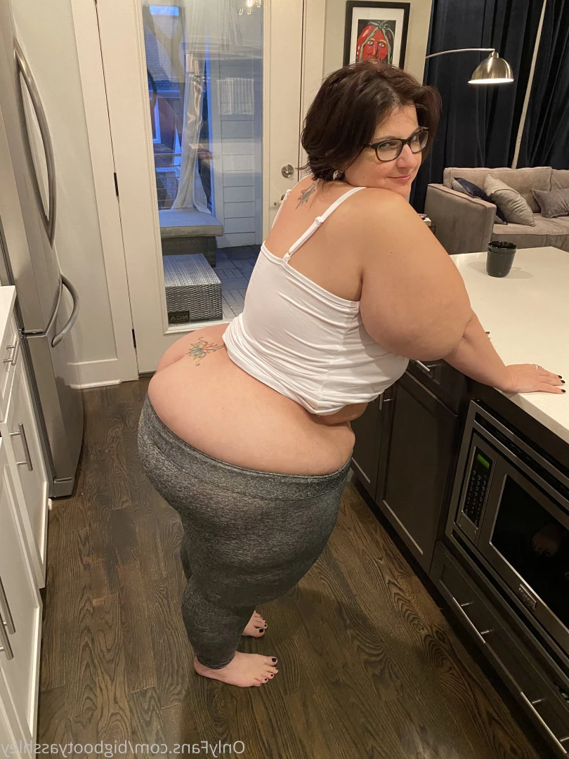 Big Booty Asshley [ bigbootyasshley ] Onlyfans leaked photo 5910856 on Hotleaks.tv