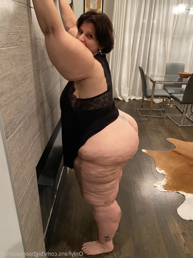 Big Booty Asshley [ bigbootyasshley ] Onlyfans leaked photo 5912554 on Hotleaks.tv