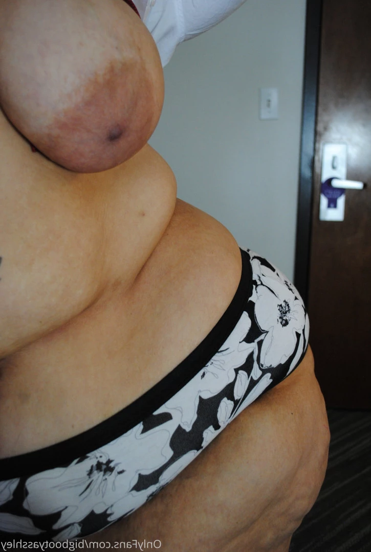Big Booty Asshley [ bigbootyasshley ] Onlyfans leaked photo 5916512 on Hotleaks.tv