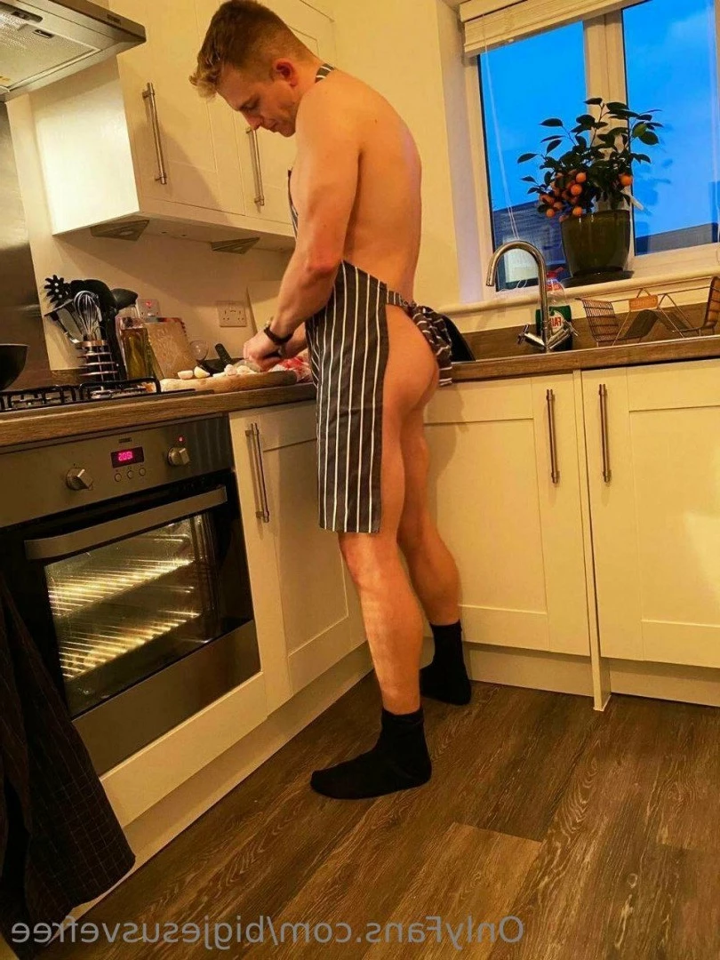 Big cock free 🍆 [ bigjesusvefree ] Onlyfans leaked photo 5214129 on Hotleaks.tv