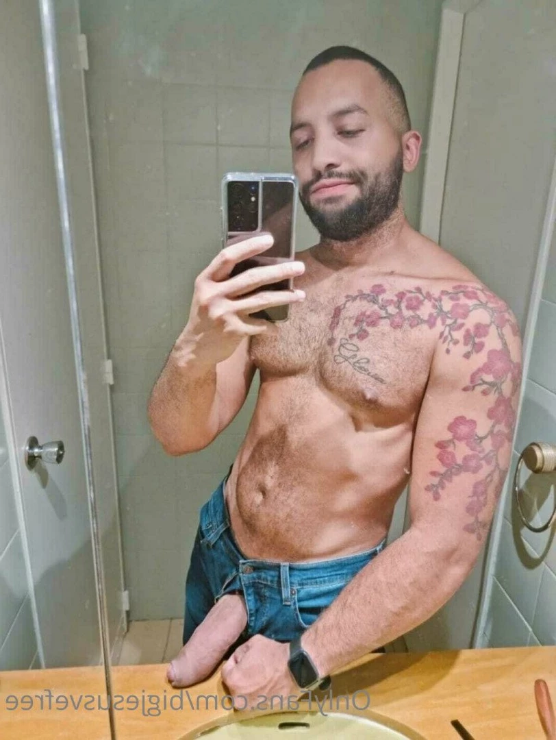 Big cock free 🍆 [ bigjesusvefree ] Onlyfans leaked photo 5214205 on Hotleaks.tv