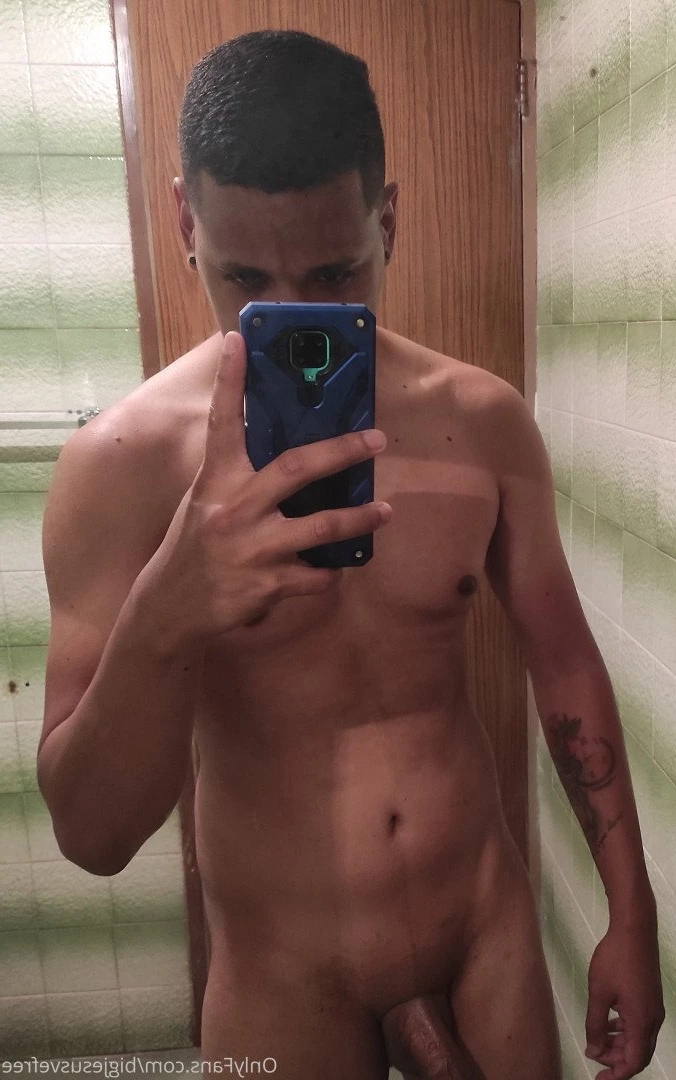 Big cock free 🍆 [ bigjesusvefree ] Onlyfans leaked photo 5214558 on Hotleaks.tv