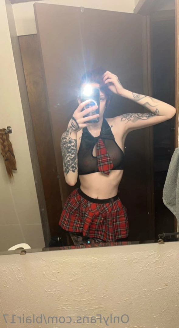 Autumn [ blair17 ] Onlyfans leaked photo 13978577 on Hotleaks.tv