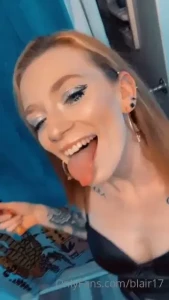 16229369