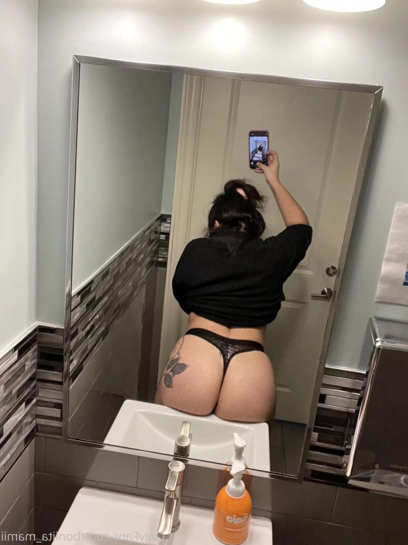 Mommy Needs Dick [ boniita_mamii ] Onlyfans leaked photo 5177235 on Hotleaks.tv