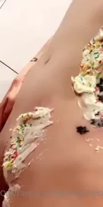 4982547