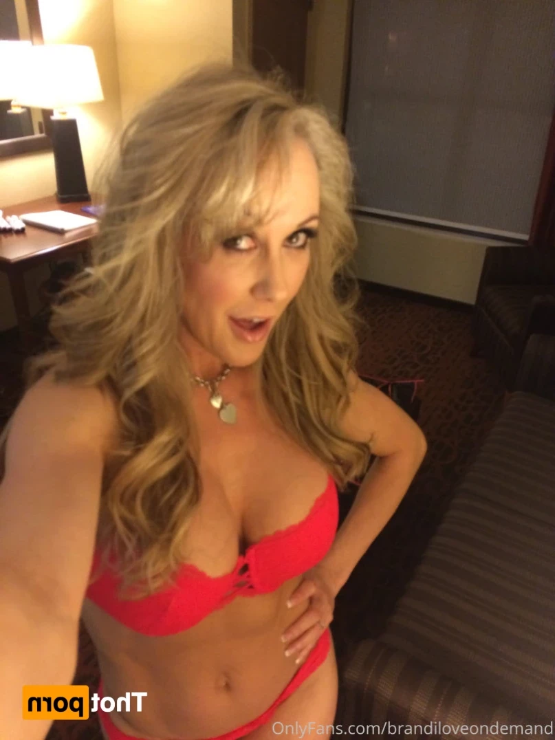 Brandi Love [ brandilovefreee ] Onlyfans leaked photo 12907274 on Hotleaks.tv